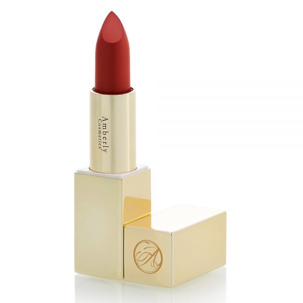 Leppestift - med den perfekte rødfargen som hverken er for blå eller for gul
