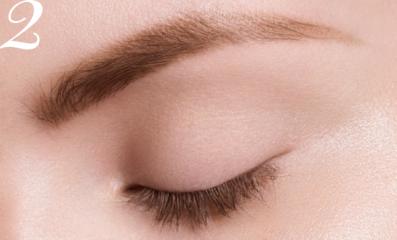 Lag perfekte øyebryn, steg 2