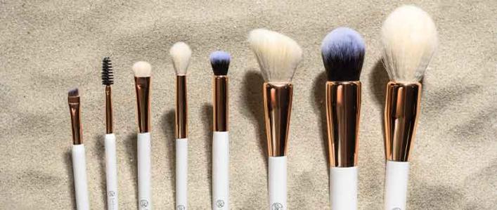 Slitesterke børster til makeup, utviklet i Norge